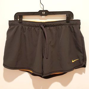 Nike Dri-Fit Shorts Womens Running Athletic Gray Orange Lining Lined Size Large